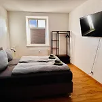 Premium Quartier - 6 Schlafzimmer - Bis 12 Personen - Transporter-parkplatz - Wlan *
