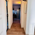 Premium Quartier - 6 Schlafzimmer - Bis 12 Personen - Transporter-parkplatz - Wlan