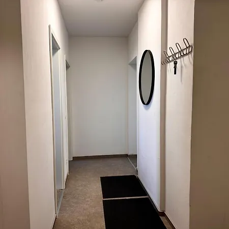 Premium Quartier Merseburg - Fuer Teams - 3 Apartments - Transporter-Parkplatz - Wlan مرسيبورغ
