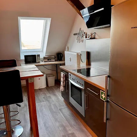 شقة Premium Quartier Merseburg - Fuer Teams - 3 Apartments - Transporter-Parkplatz - Wlan