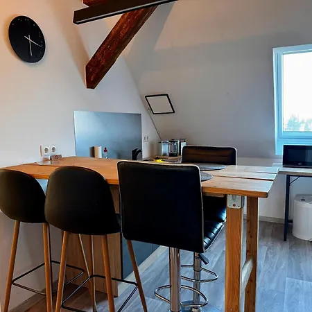 شقة Premium Quartier Merseburg - Fuer Teams - 3 Apartments - Transporter-Parkplatz - Wlan