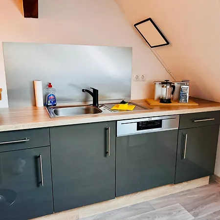 Premium Quartier Merseburg - Fuer Teams - 3 Apartments - Transporter-Parkplatz - Wlan شقة *